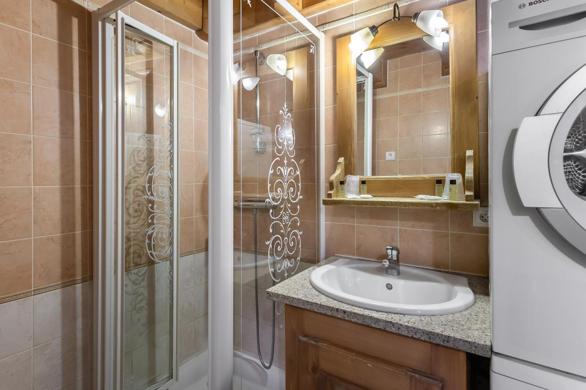 Les Suites Du Val Claret By Explorhome Tignes Room photo